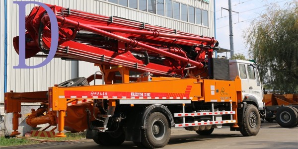 哪些是混凝土輸送泵泵送時的特點？