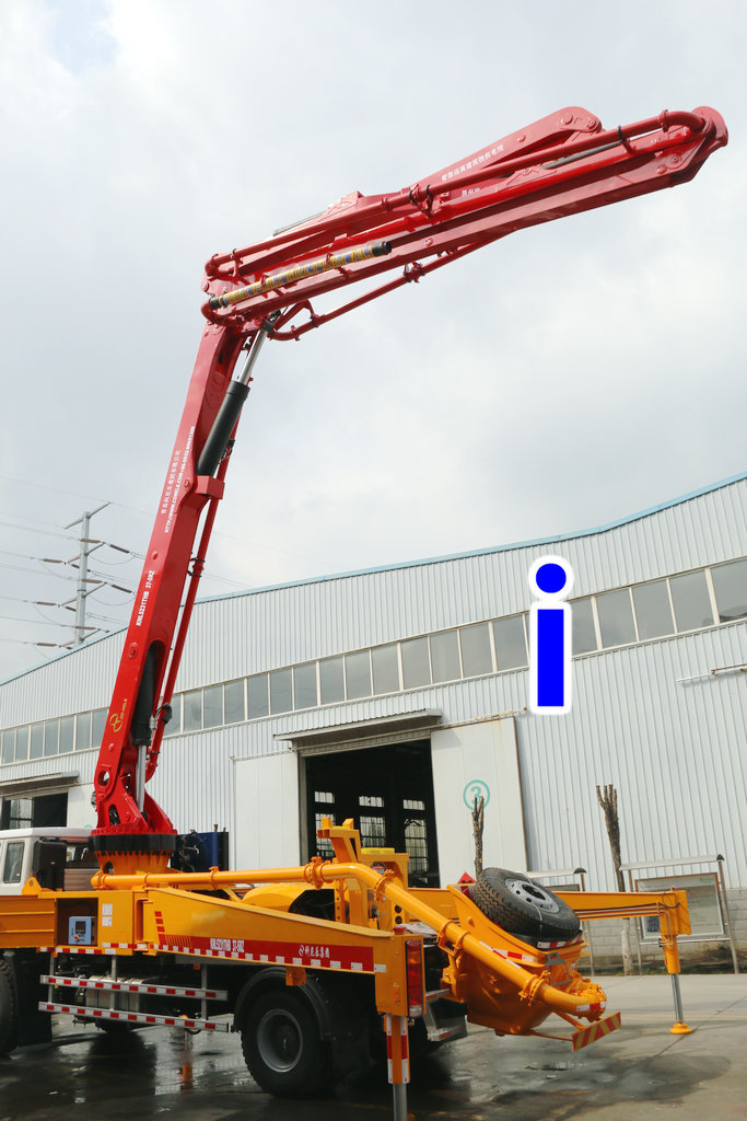 青島小型混凝土泵車價(jià)格 (38)