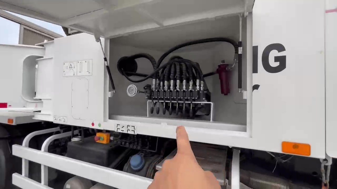 又一科尼樂(lè)39米車出口！