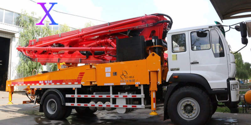 小型混凝土泵車漏漿和攪拌軸故障不要慌，科尼樂來幫忙