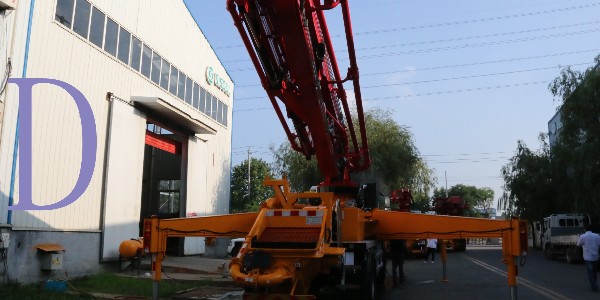 混凝土泵車和混凝土輸送泵有哪些區(qū)別你了解嗎