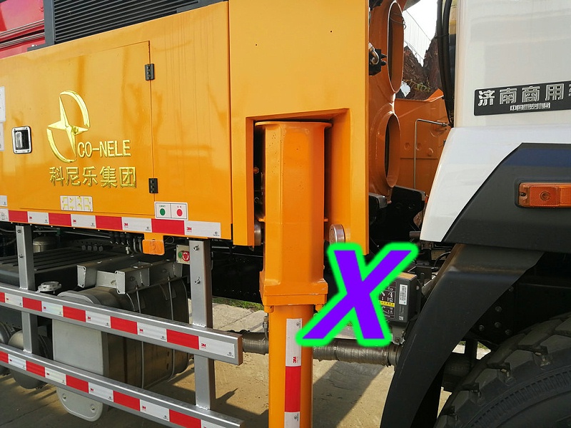 青島小型混凝土泵車價(jià)格 (23)