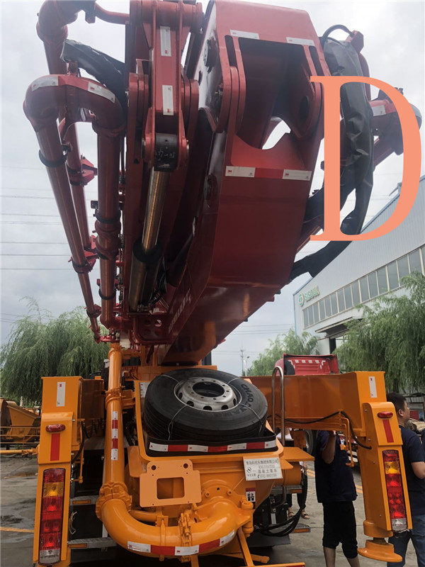 青島混凝土泵車價格 (10)