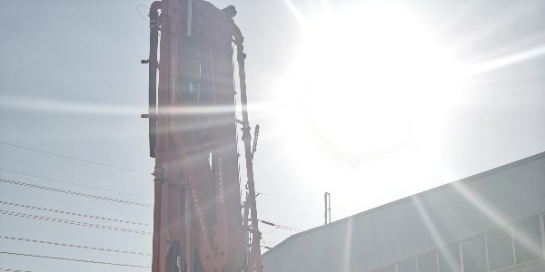 泵車(chē)修補(bǔ)輪胎的幾個(gè)步驟