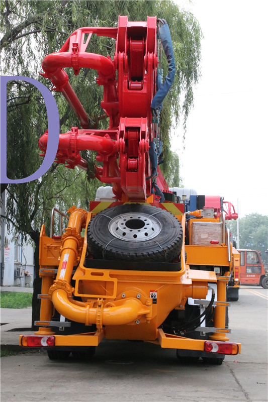 青島混凝土泵車價(jià)格 (3)