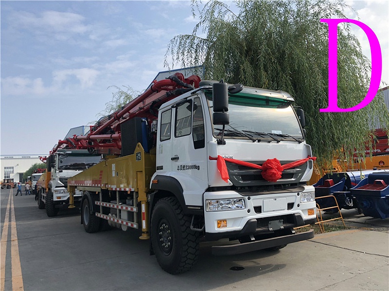 青島混凝土泵車價(jià)格 (13)